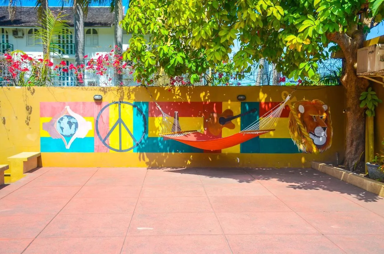 Reggae Hostel Ocho Rios 0*,